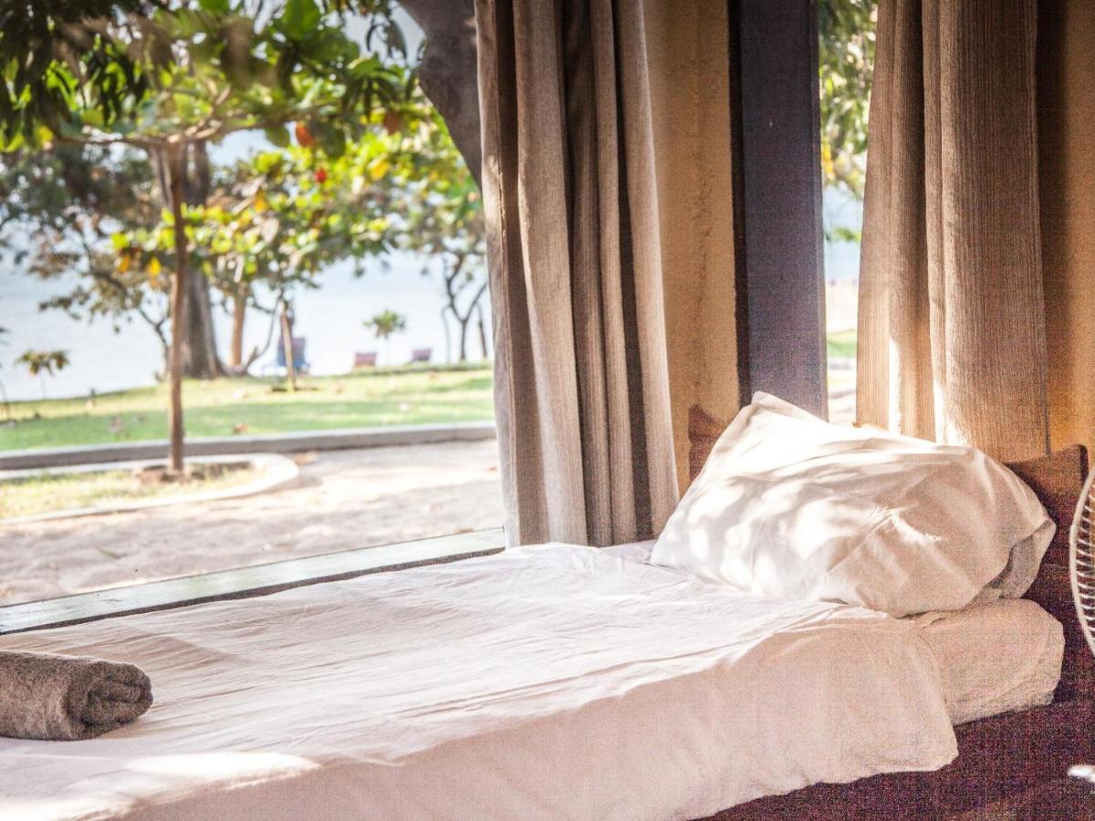 Thumbi View Lodge Cape Maclear Exterior foto